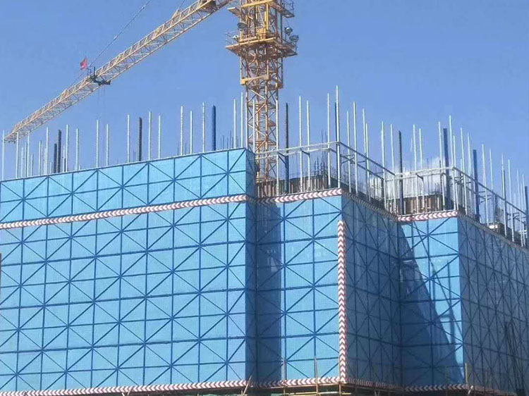 爬架網(wǎng)的優(yōu)勢特點(diǎn)